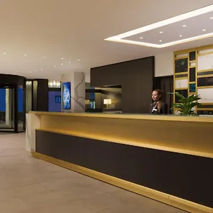 Crowne Plaza By Ihg Отель
